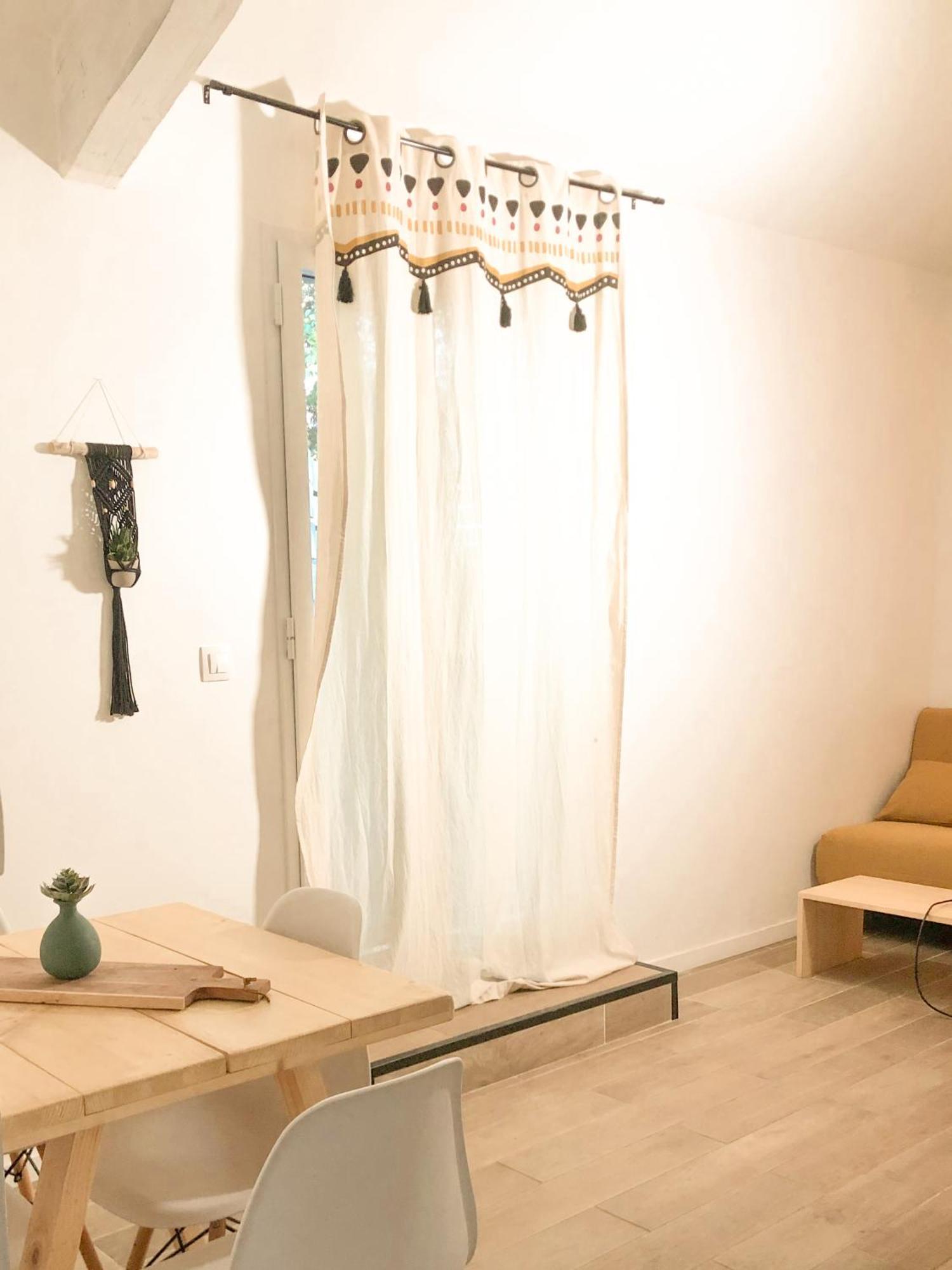 Le Studio Du Coutach Quissac  المظهر الخارجي الصورة